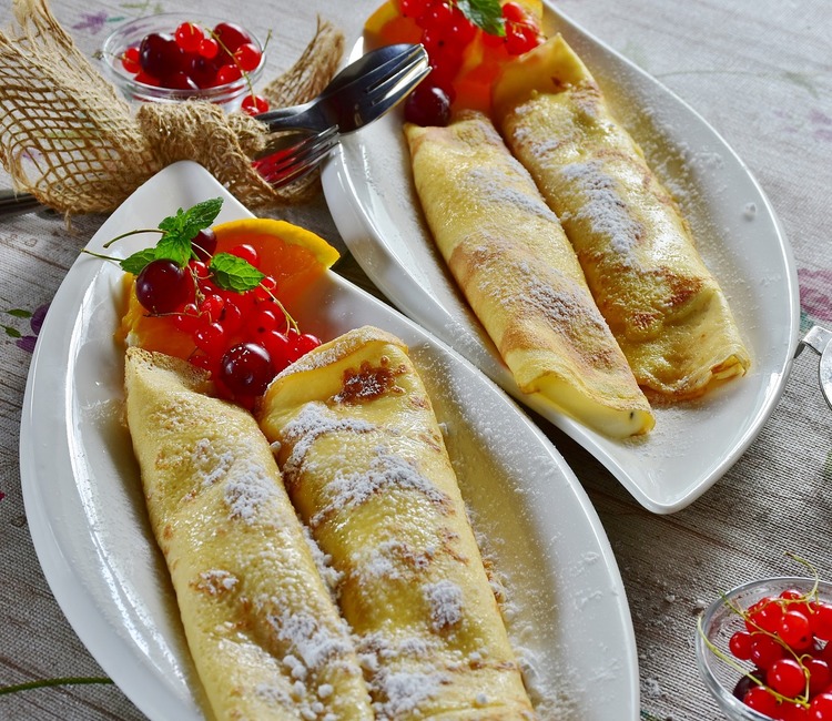 Crepes Recipe - Red Currant and Cranberry Crepes with Powdered Sugar