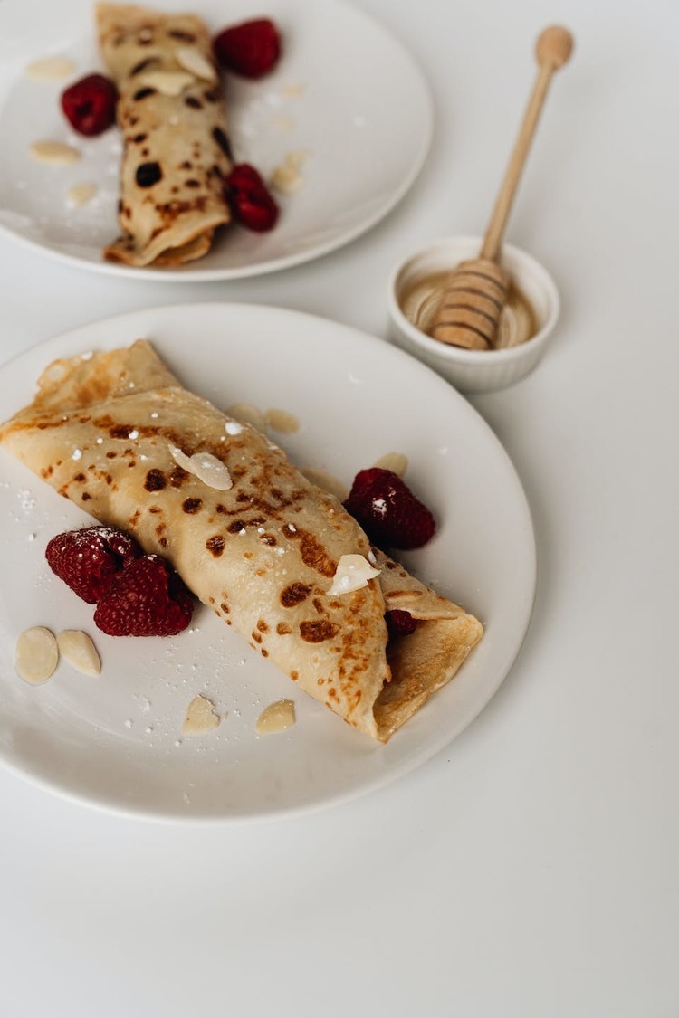 Crepes Recipe - Crepes with Raspberries and Honey